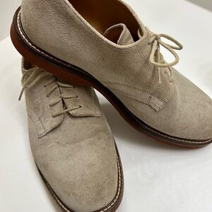 Nordstrom Dusty Tan Suede Derby Shoes with Minimalist Design, size 9M